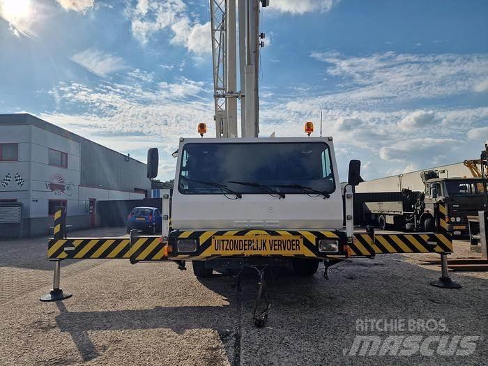 P&H S60 Century 2 Rough terrain cranes