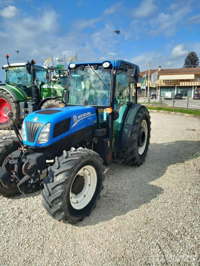 New Holland T 4.105 Tractors