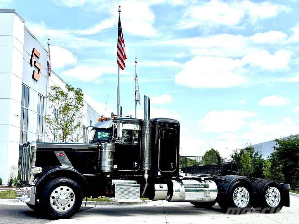 Peterbilt 389 Prime Movers