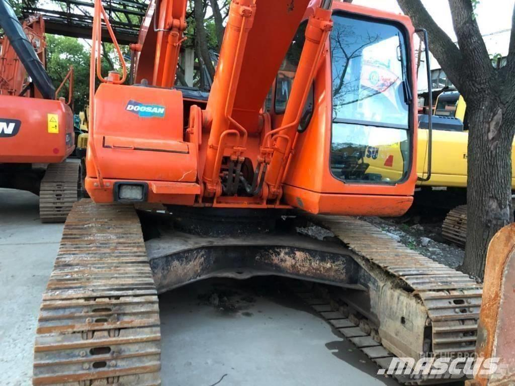 Doosan 220-7 Crawler excavators