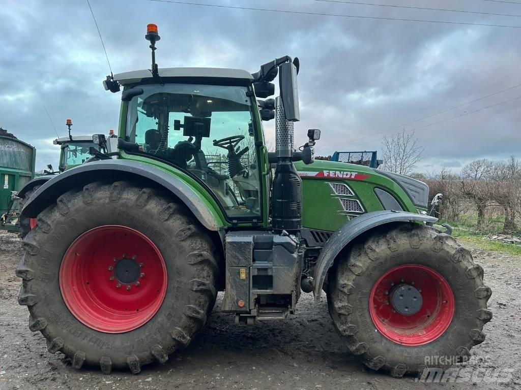 Fendt 724 Profi Plus Tractors