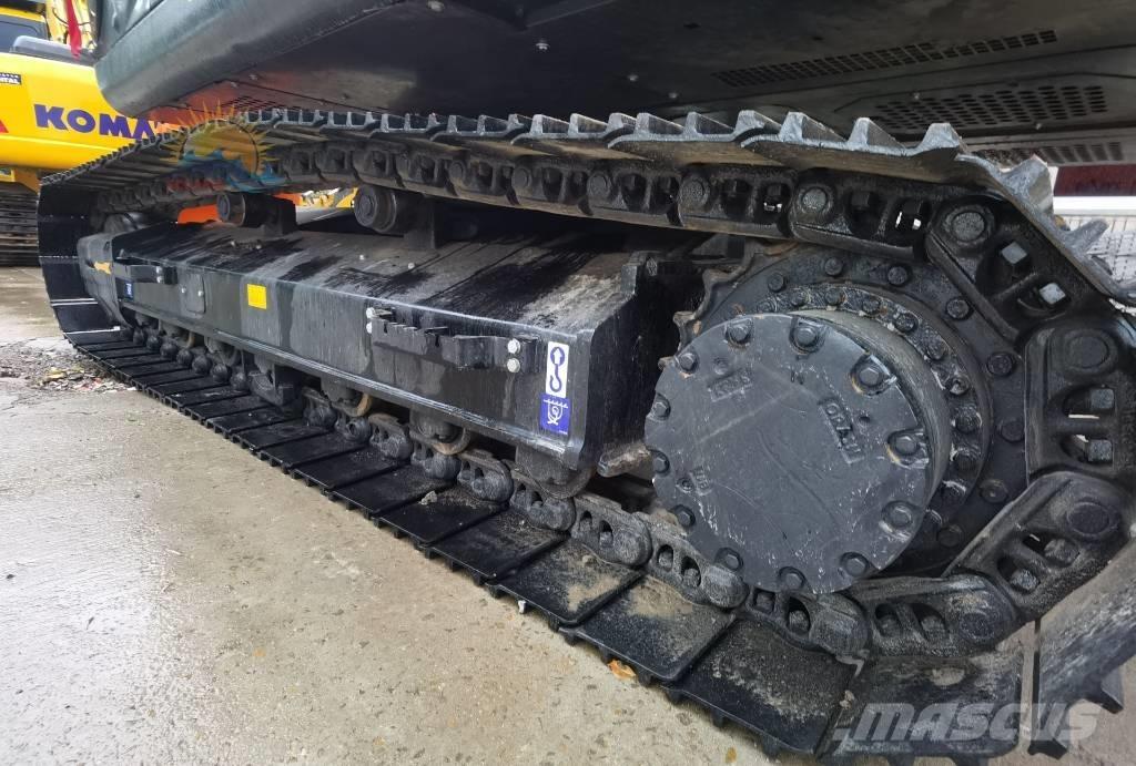 Hitachi ZX 200 Crawler excavators