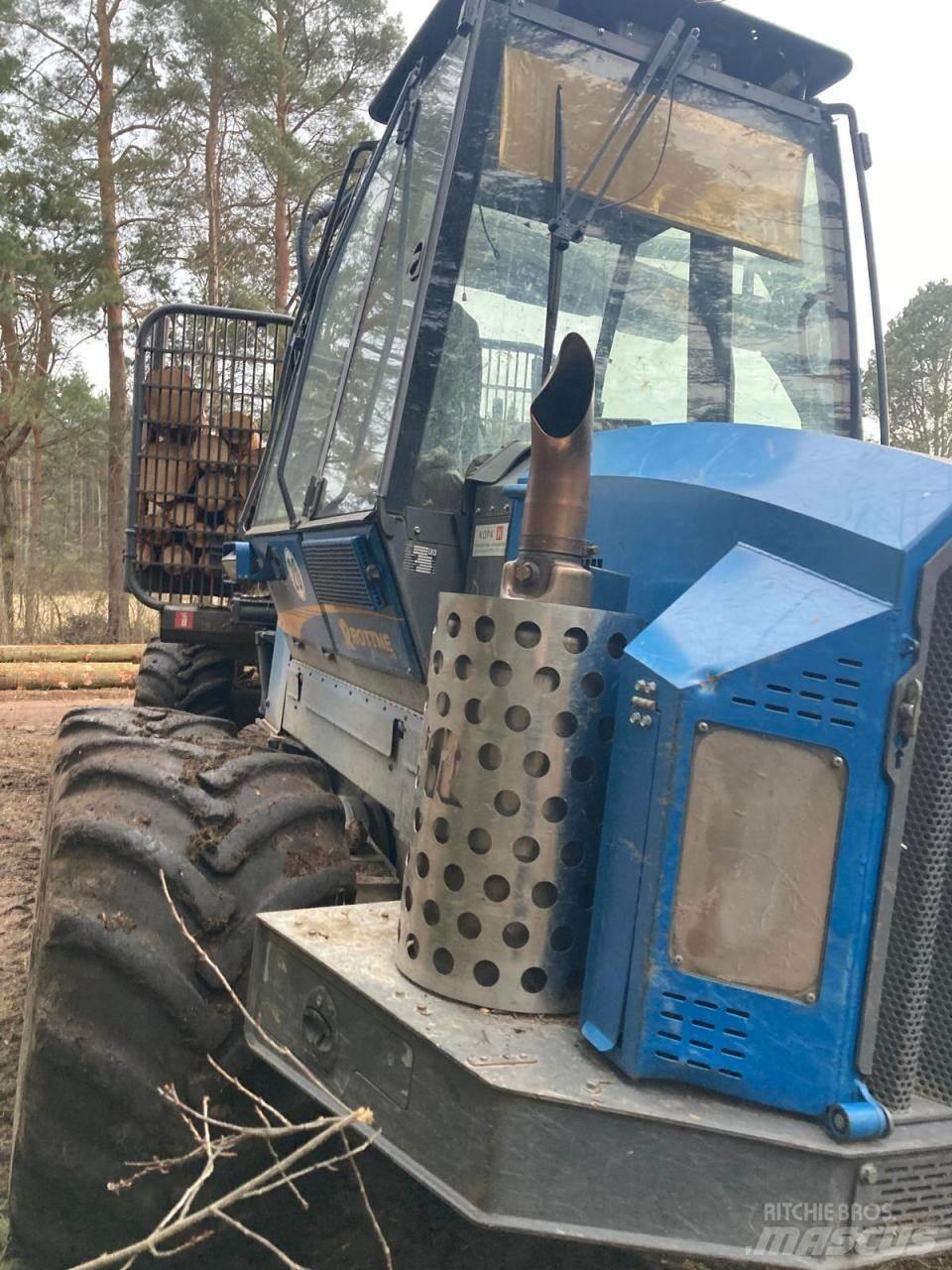 Rottne F15 Farm machinery