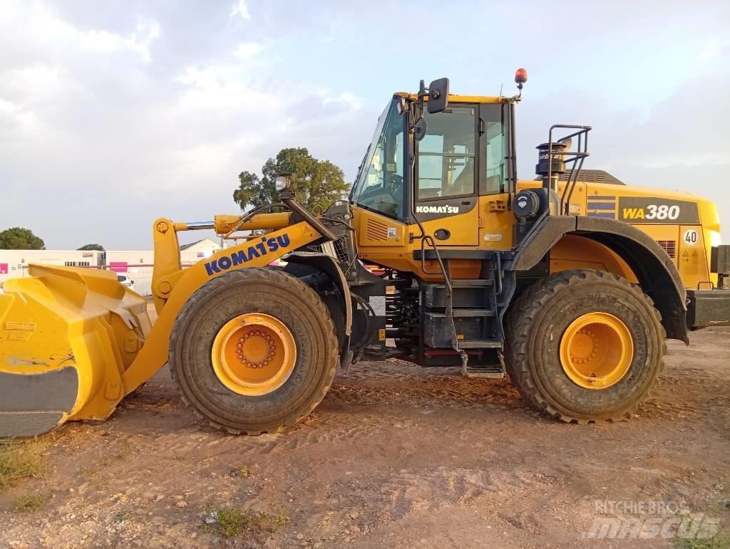Komatsu WA 380-8 Wheel loaders