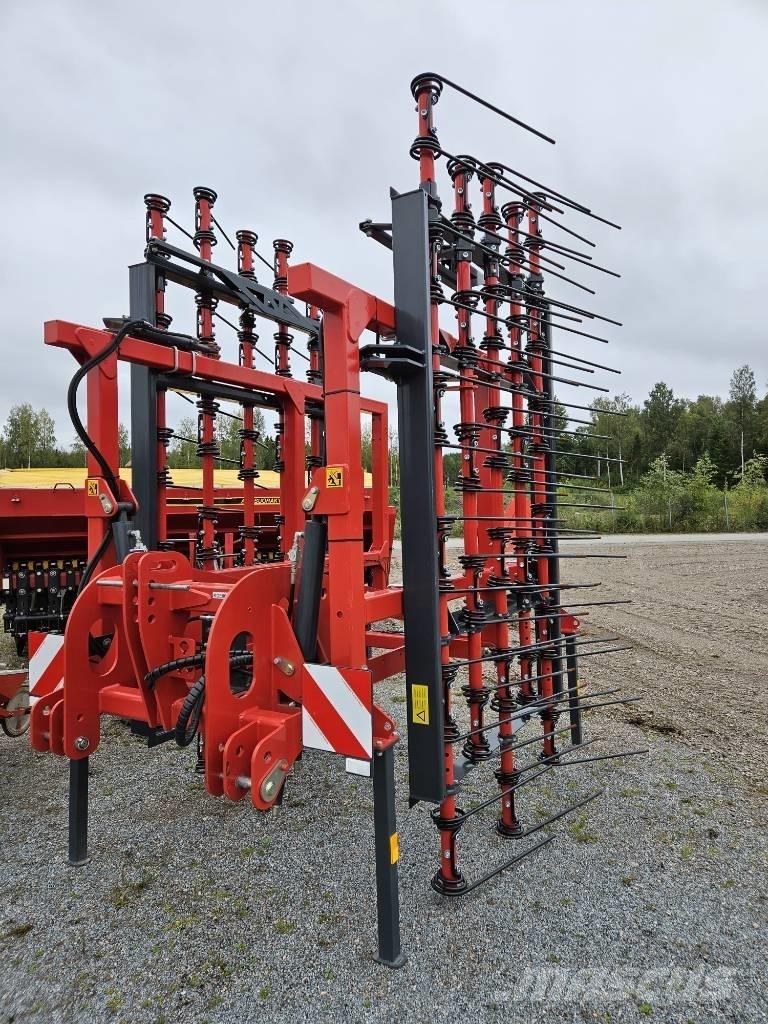 Tume Harrow s 660 L Harrows