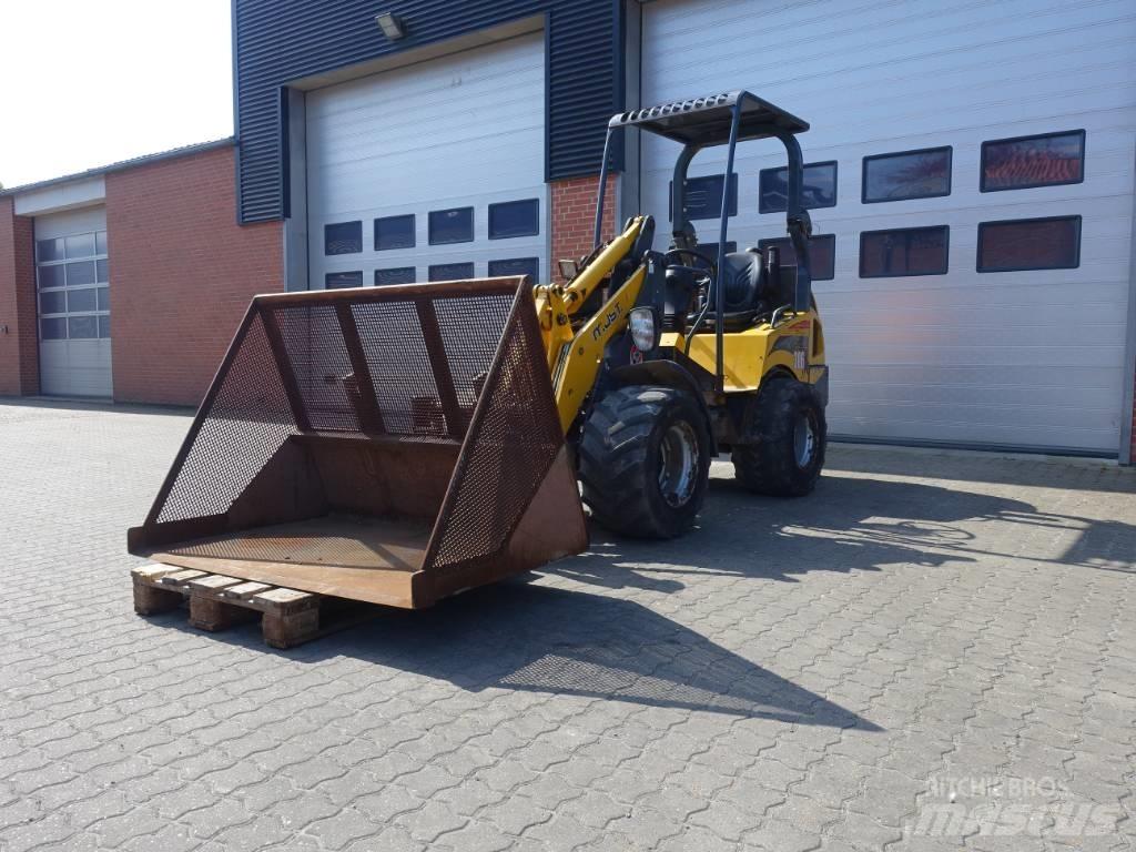 Mustang AL 306 Mini loaders