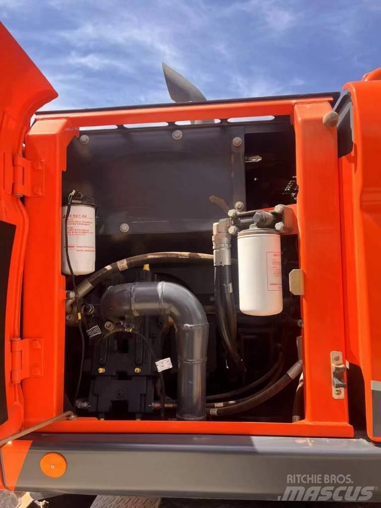 Doosan DH150W Wheeled excavators