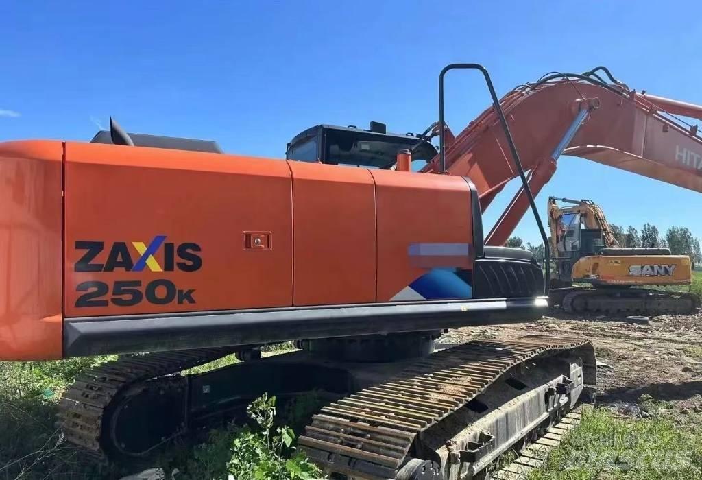 Hitachi 250 Crawler excavators
