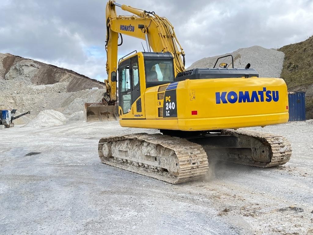 Komatsu PC 240 Crawler excavators