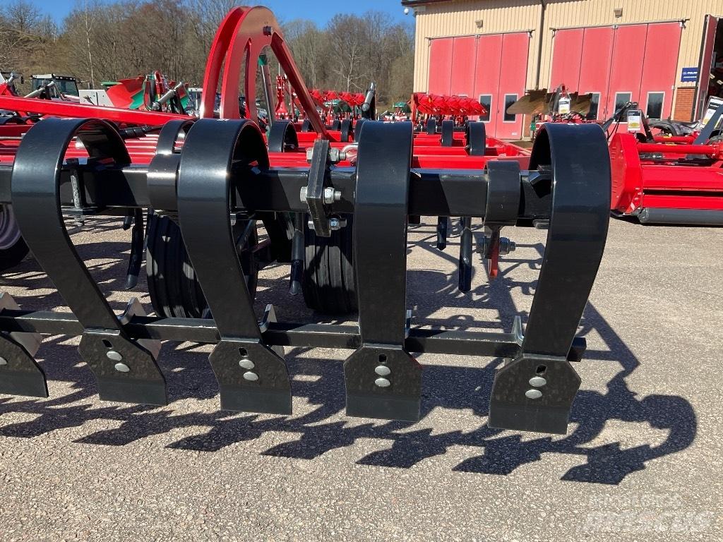  Kvereland Tiger 800 Power harrows and rototillers