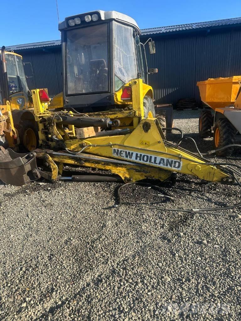 New Holland LB 110 B Booms and arms