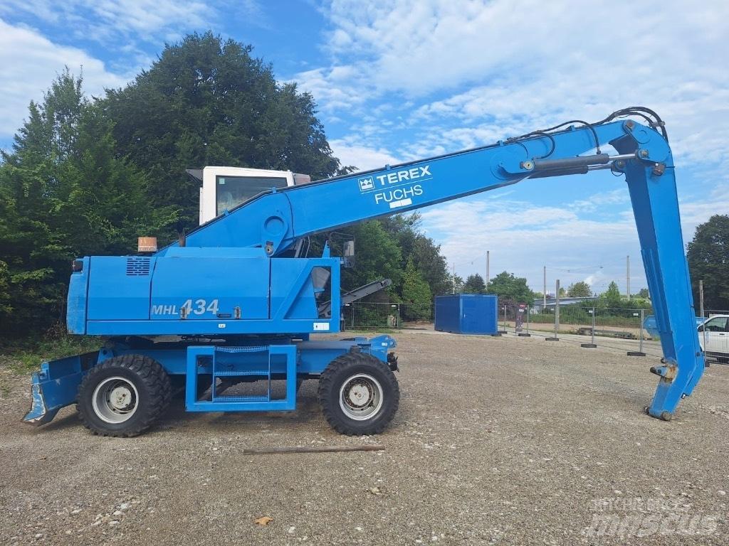 Fuchs MHL 434 Waste / industry handlers