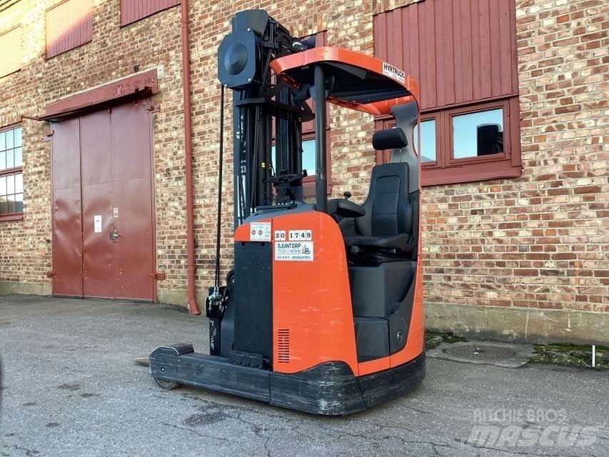 BT RRE 160 Reach truck
