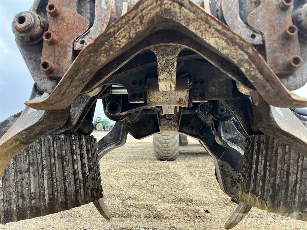 Komatsu 370.2 Harvester heads