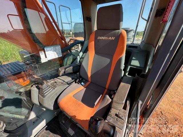 Doosan DX 350 LC-5 Crawler excavators