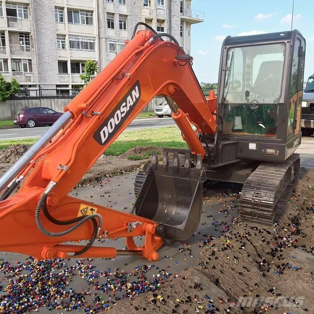 Doosan DH 60 Mini excavators < 7t (Mini diggers)