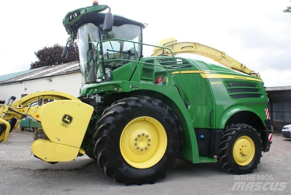 John Deere 8400 T Forage harvesters
