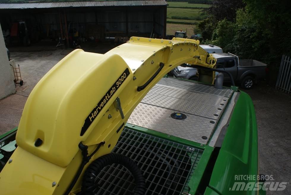 John Deere 8400 T Forage harvesters