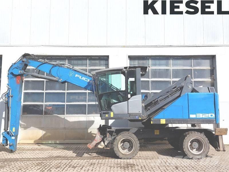 Fuchs MHL 320 F Waste / industry handlers