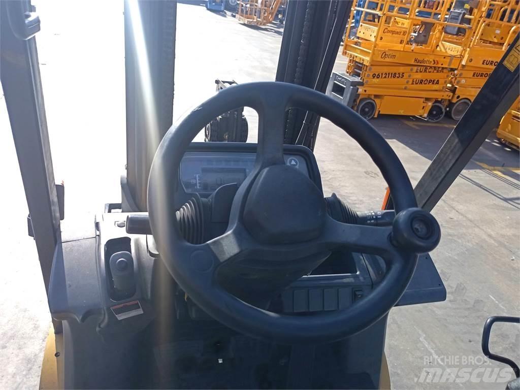 CAT DP18NTD Diesel trucks