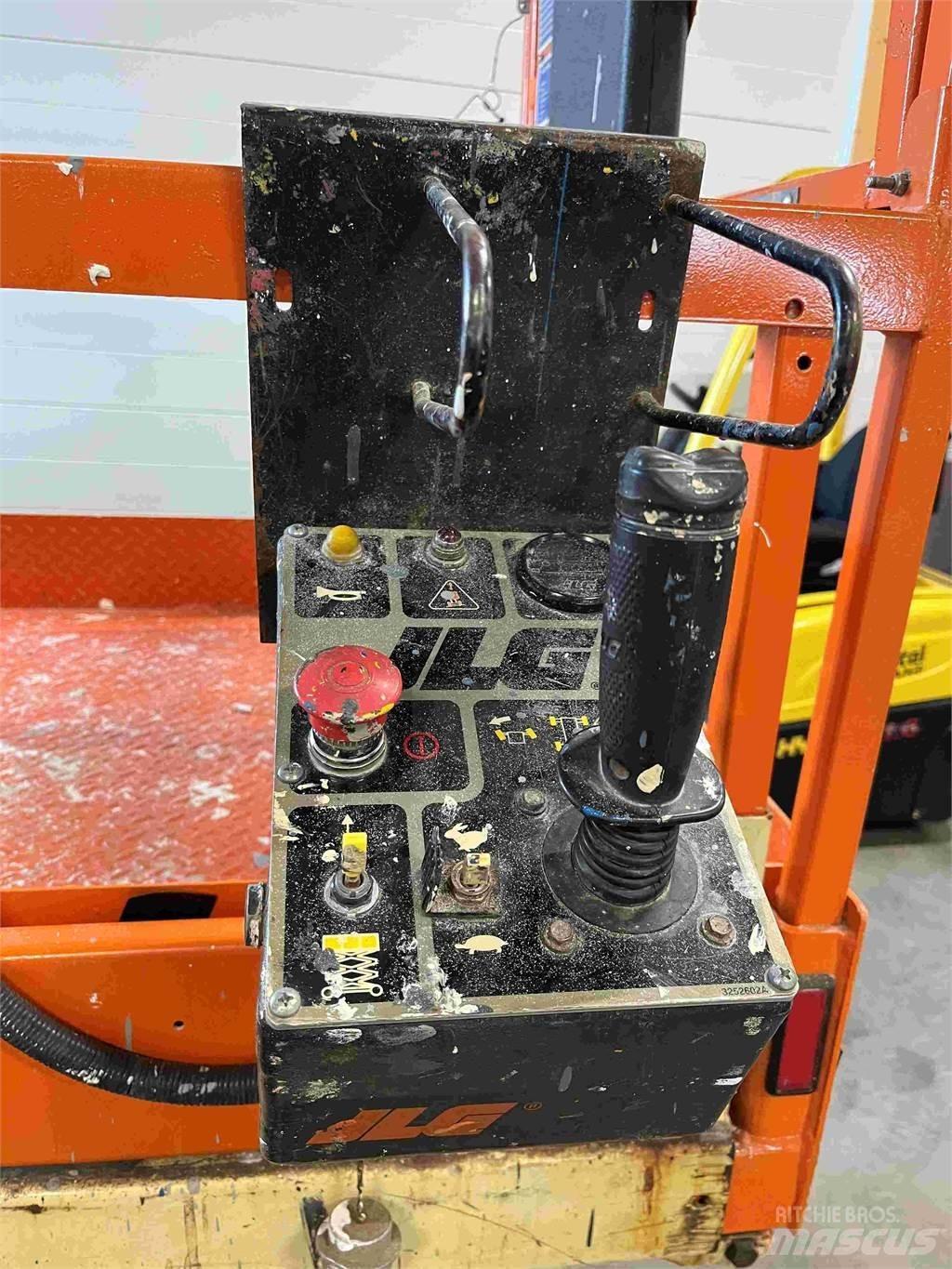 JLG 2646E2 Scissor lifts