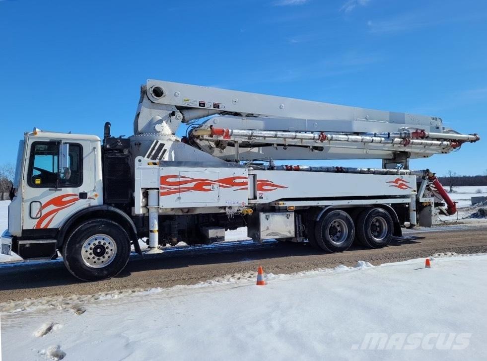 KCP 40M (#1007) Concrete pumps