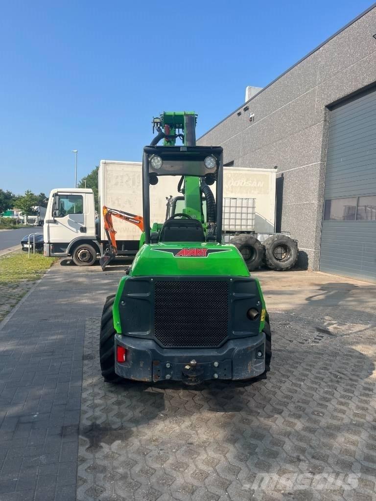 Avant 860 i Mini loaders
