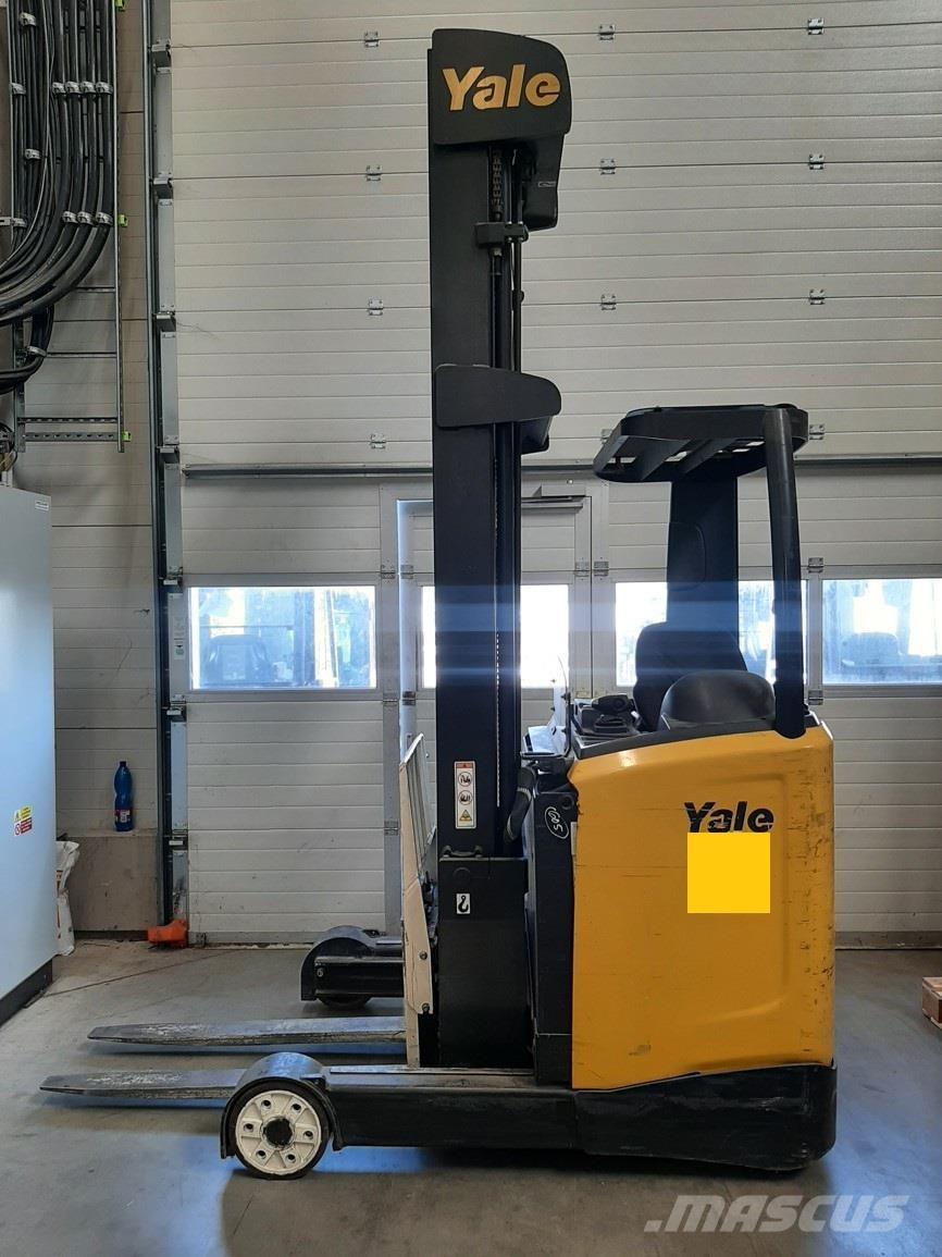 Yale MR14 Reach truck