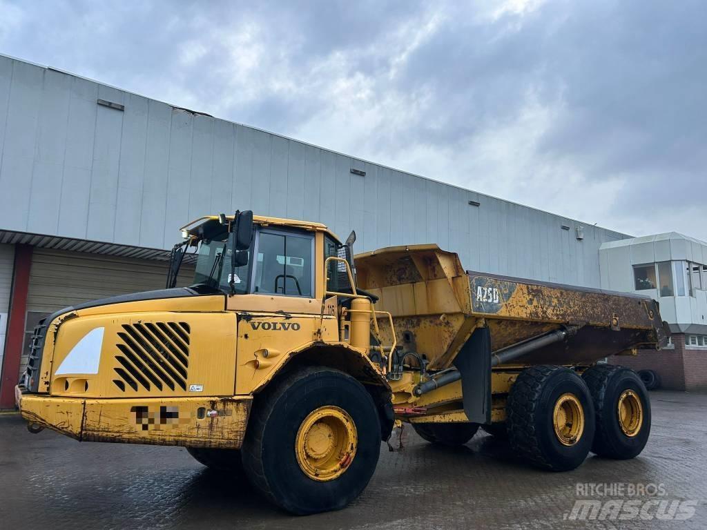 Volvo A 25 D Articulated Haulers