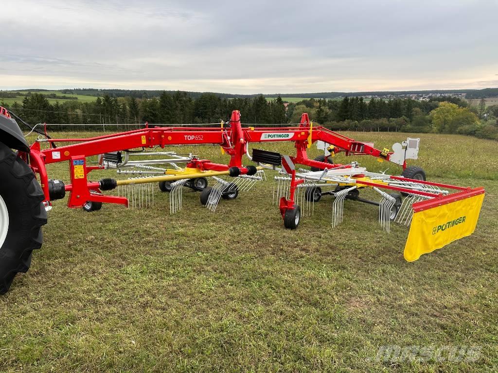 Pöttinger Top 652 Windrowers