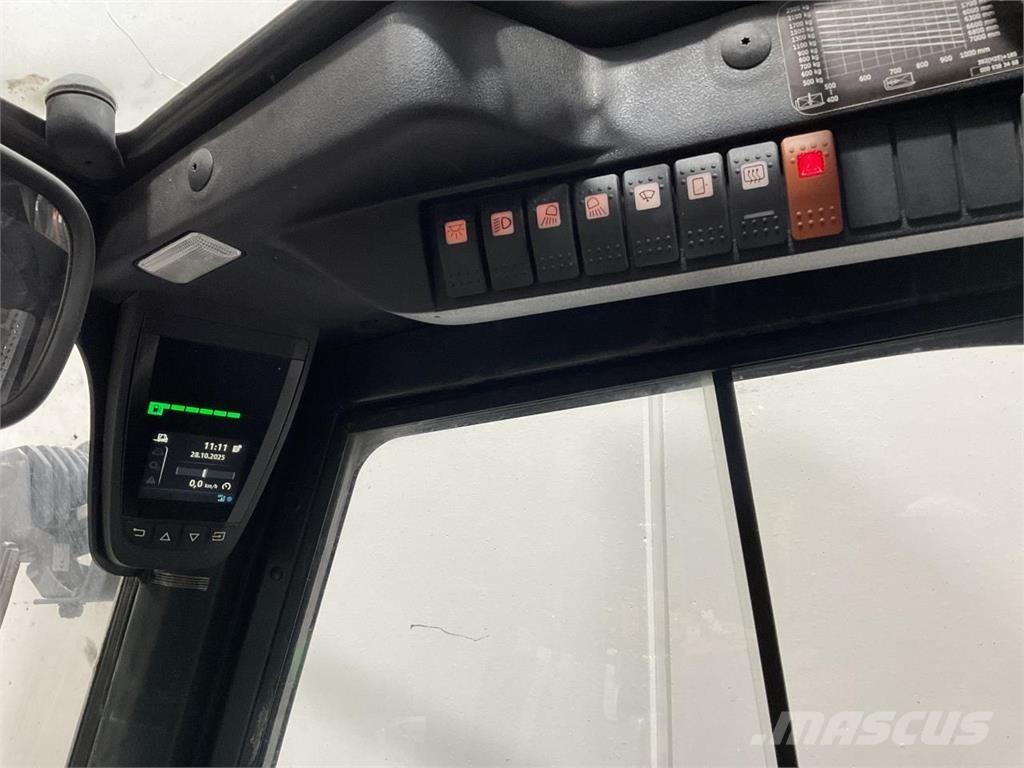 Linde H25D-02 Diesel trucks