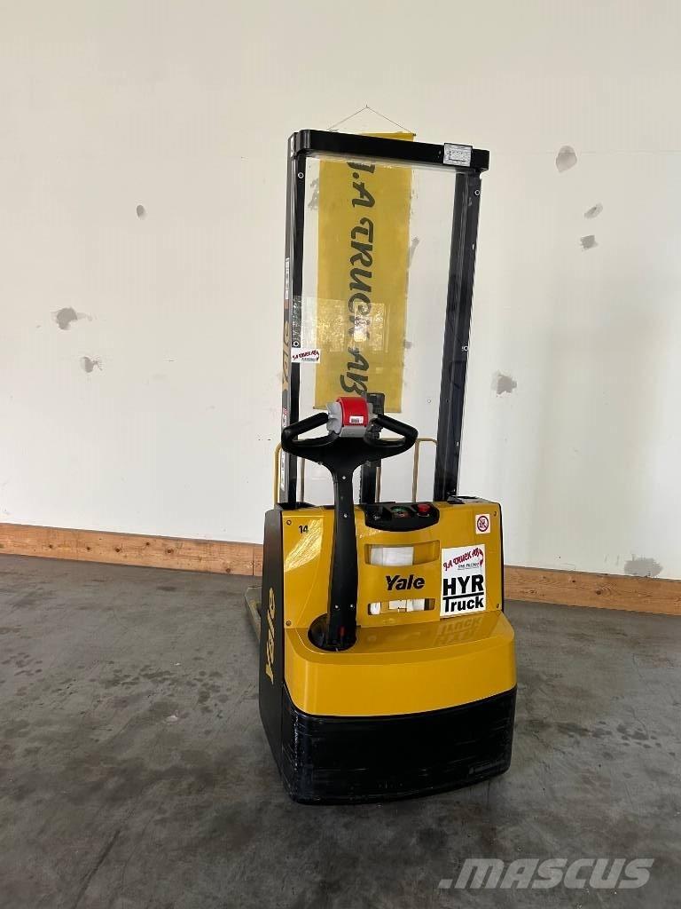 Yale MS 10 E, GEL Pedestrian stacker