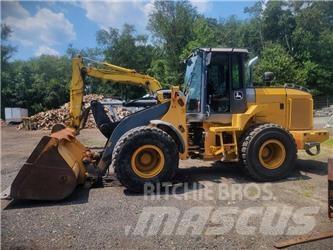 John Deere 624k Wheel loaders