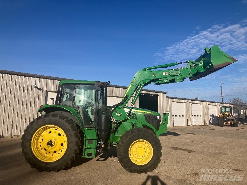 John Deere 6155 M Tractors