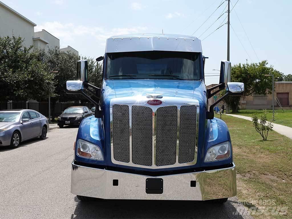 Peterbilt 579 Tipper trucks