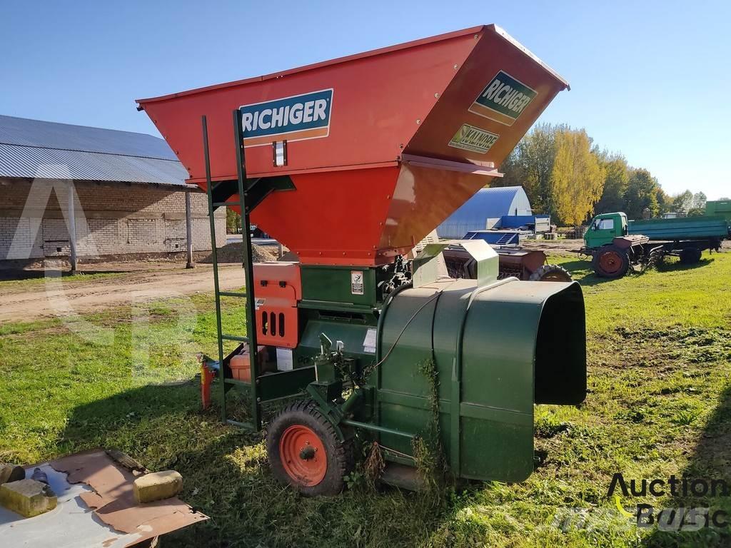 Richiger R6 E Animal feeders