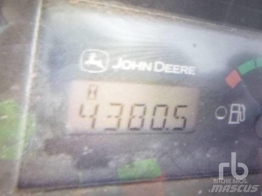 John Deere 325 Skid steer loaders