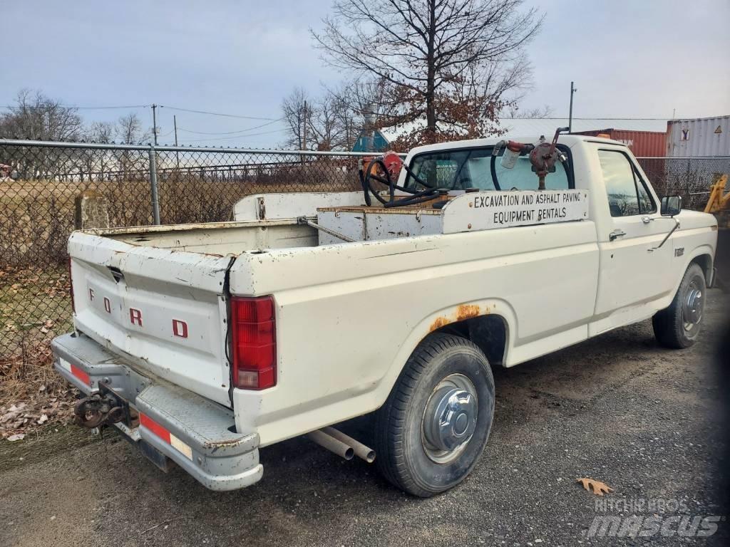 Ford F 250 Municipal / general purpose vehicles