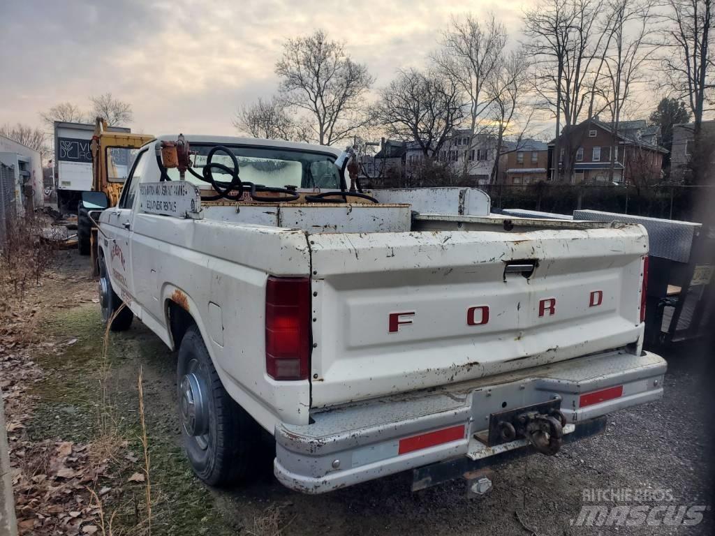 Ford F 250 Municipal / general purpose vehicles