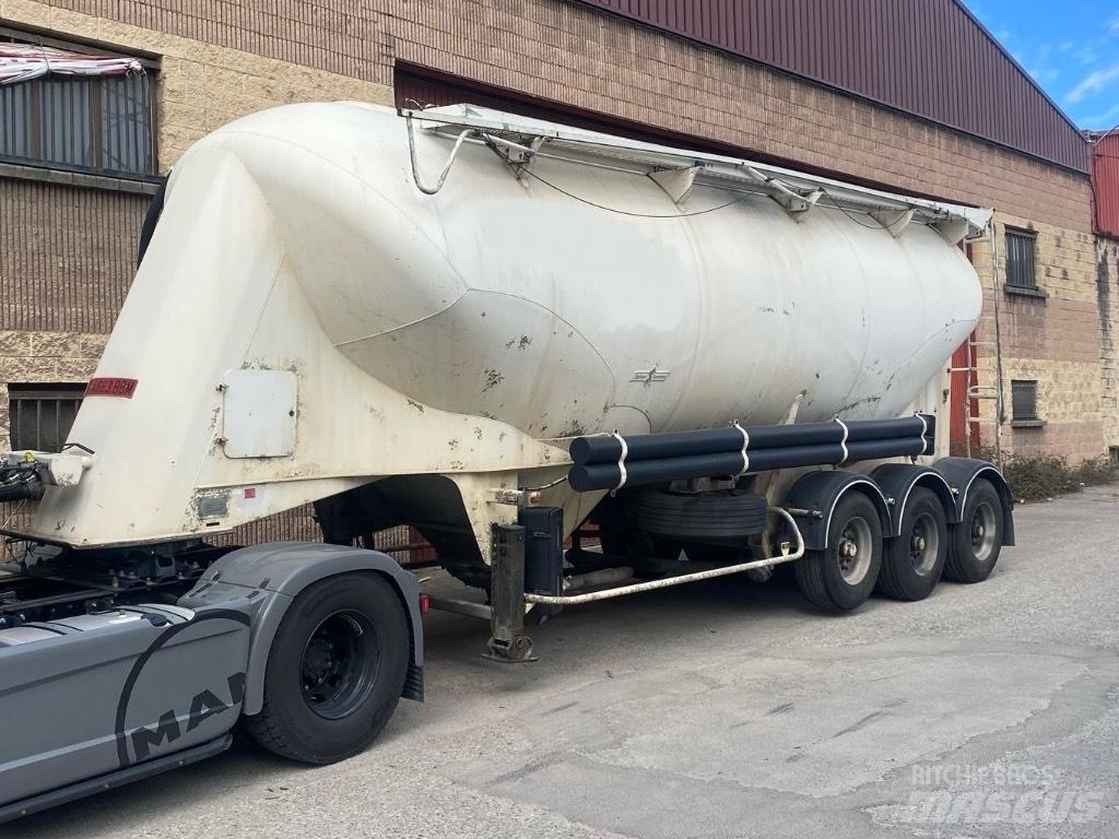Spitzer SF2439PI Tanker semi-trailers
