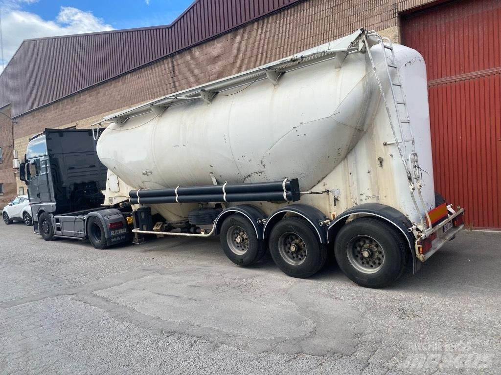 Spitzer SF2439PI Tanker semi-trailers