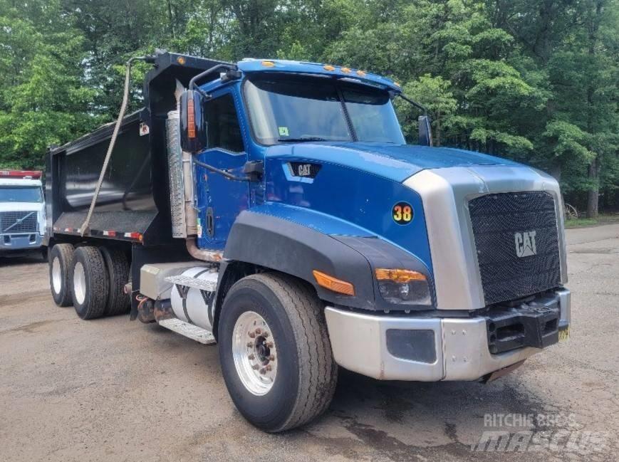CAT CT 660 Tipper trucks
