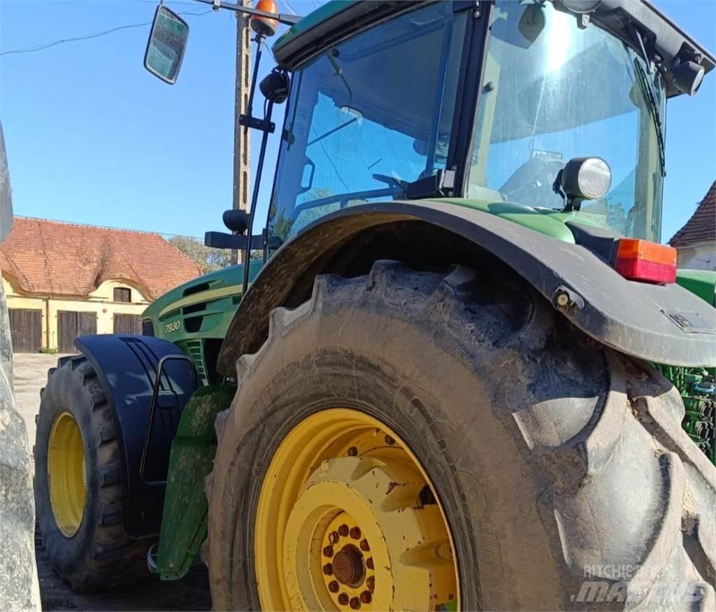 John Deere 7930 Tractors