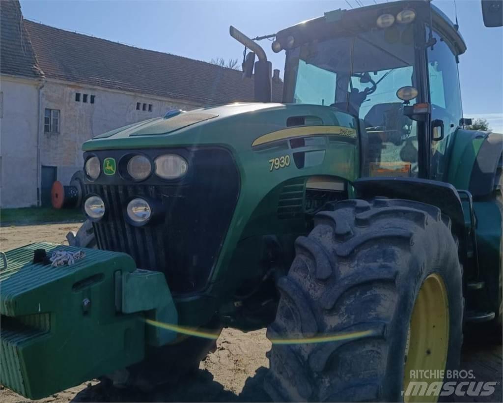 John Deere 7930 Tractors