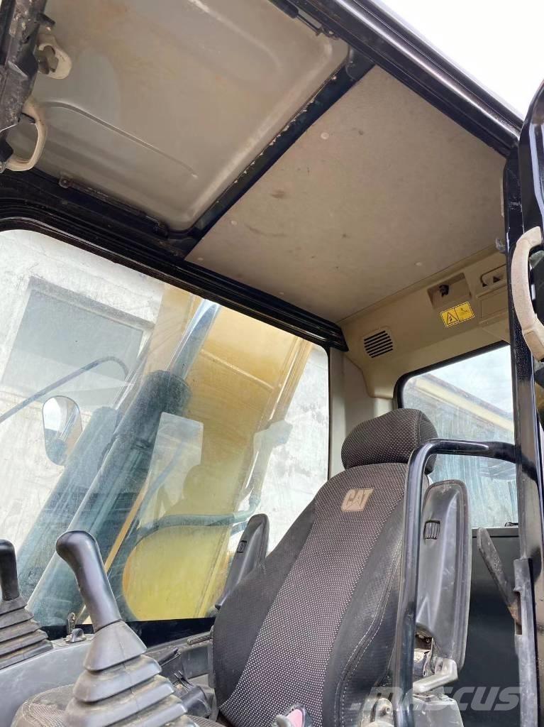CAT 313 D Crawler excavators