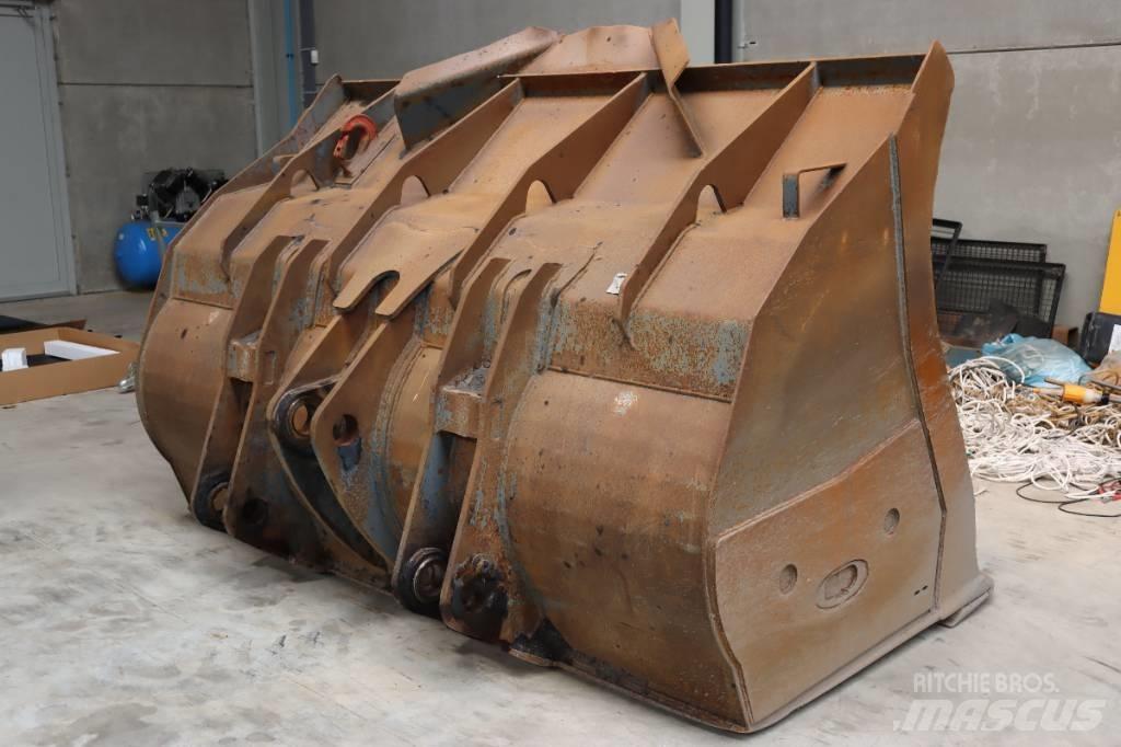 Komatsu WA470 Buckets