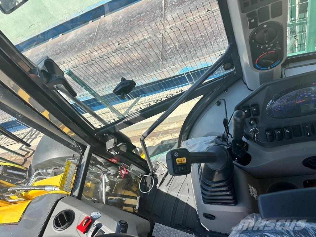 New Holland B 115 B Backhoe