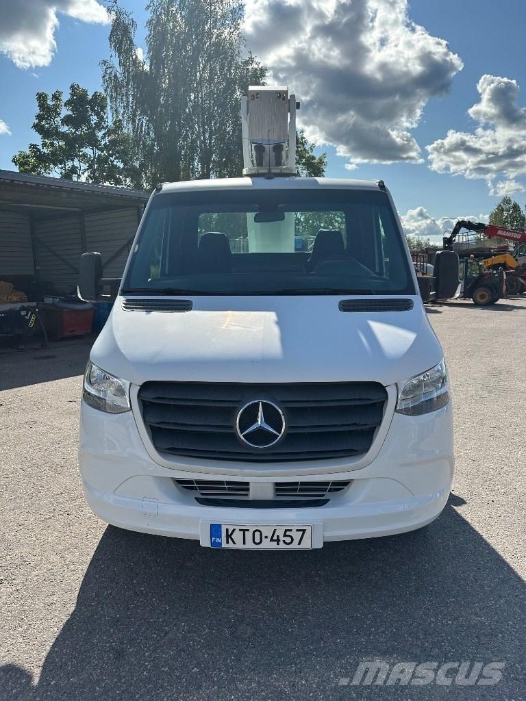 Dinolift 230VT Truck mounted platforms