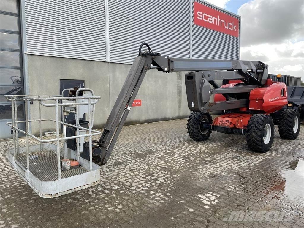 Manitou 200ATJ RC Articulated boom lifts