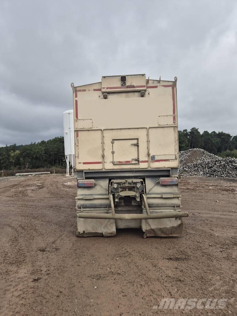 Streumaster SW 16 MC Asphalt recycling